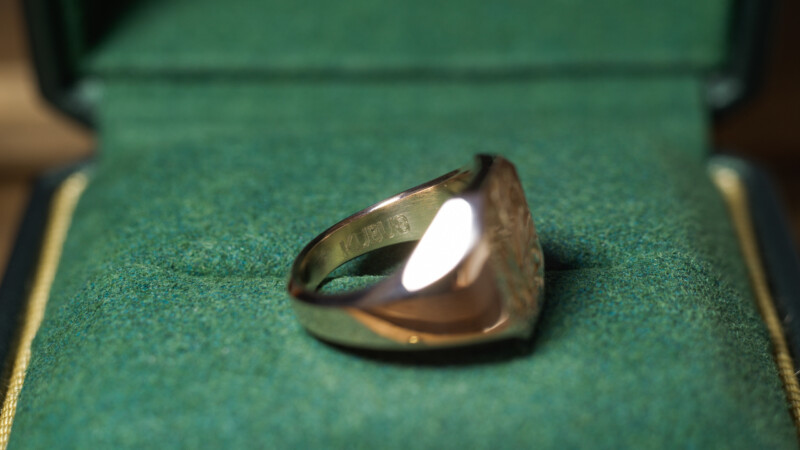 Hand Engraved Octagon Signet Ring(K9YG)「M＋アザミ」_11
