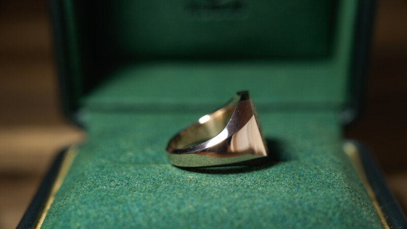 Hand Engraved Octagon Signet Ring(K9YG)「M＋アザミ」_10