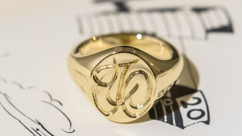 【Semi-custom made】Hand Engraved Oval Signet Ring(Brass) 「TO」_3