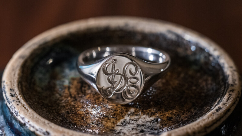 【Semi-custom made】The My Way×KUBUS Hand Engraved Oval Signet Ring(Sv925) HIDE_2 【Semi-custom made】The My Way×KUBUS Hand Engraved Oval Signet Ring(Sv925) HIDE_2