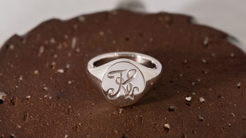 【Semi-custom made】The My Way×KUBUS Hand Engraved Oval Signet Ring(Sv925)TNKI2 【Semi-custom made】The My Way×KUBUS Hand Engraved Oval Signet Ring(Sv925)TNKI2